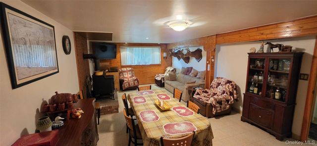 125 Woods Road, Barryville, NY 12719