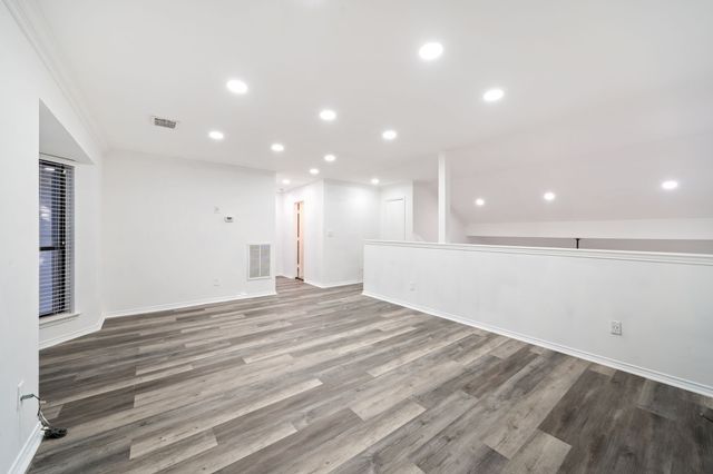 721 Keessee Drive, Cedar Hill, TX 75104