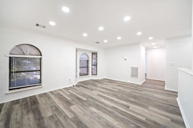 721 Keessee Drive, Cedar Hill, TX 75104