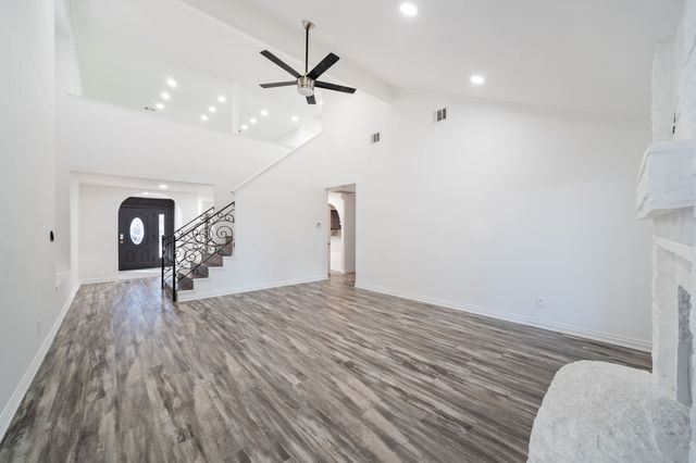 721 Keessee Drive, Cedar Hill, TX 75104