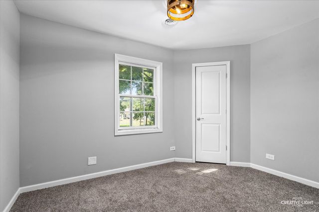 455 N River Street, Montgomery, IL 60538