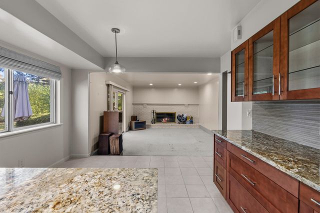 6843 Leslee Crest Drive, West Bloomfield Twp, MI 48322