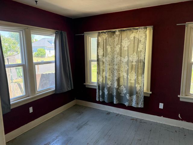 2628 N Stone St, Spokane, WA 99207