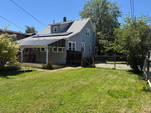 2628 N Stone St, Spokane, WA 99207