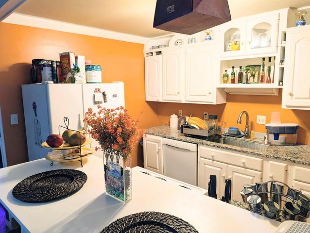 9824 TOWN LN, Manassas, VA 20110