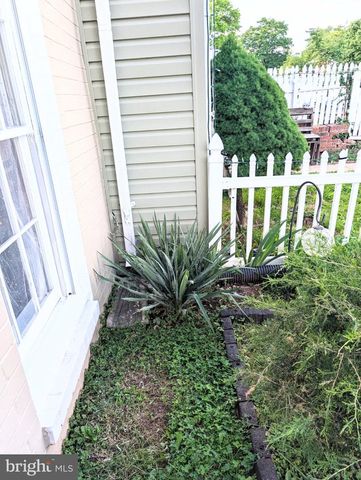 9824 TOWN LN, Manassas, VA 20110