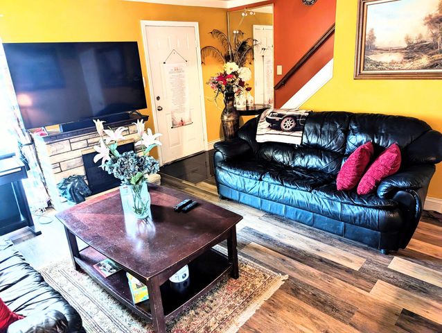 9824 TOWN LN, Manassas, VA 20110