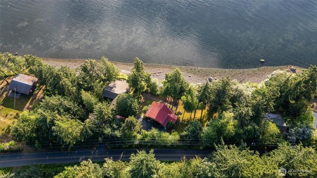 2339 N Nugent Road, Lummi Island, WA 98262
