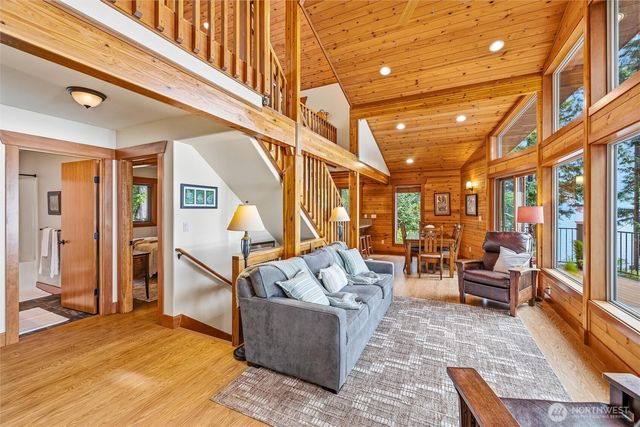 2339 N Nugent Road, Lummi Island, WA 98262