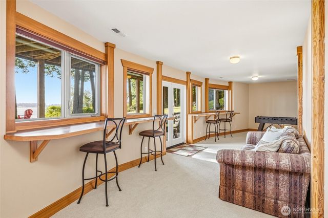 2339 N Nugent Road, Lummi Island, WA 98262