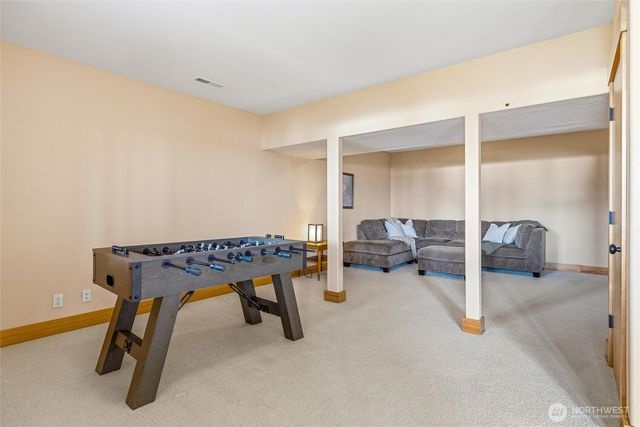 2339 N Nugent Road, Lummi Island, WA 98262