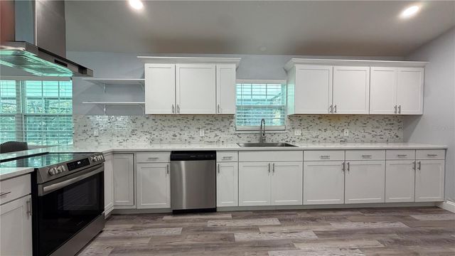 6120 CENTENNIAL DRIVE, Orlando, FL 32808