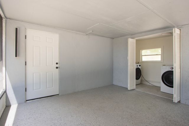 1830 NE 2ND Lane NE, Boynton Beach, FL 33435