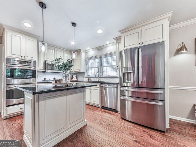 2826 Regents Park Lane, Marietta, GA 30062