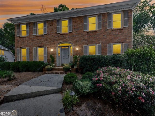 2826 Regents Park Lane, Marietta, GA 30062
