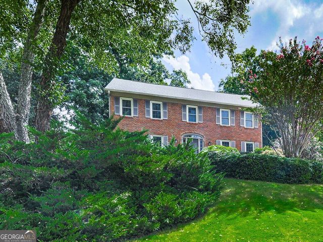 2826 Regents Park Lane, Marietta, GA 30062