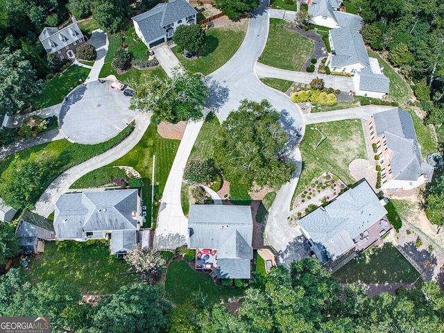 2826 Regents Park Lane, Marietta, GA 30062