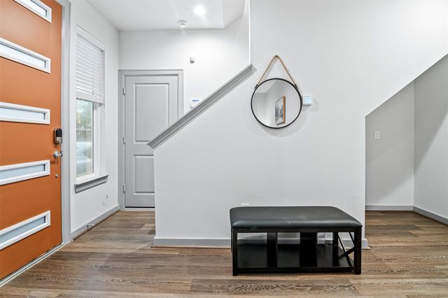 829 N Emile Street, Houston, TX 77020