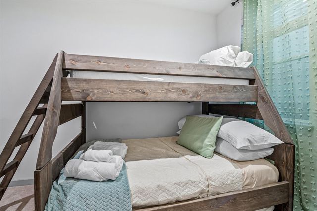 829 N Emile Street, Houston, TX 77020