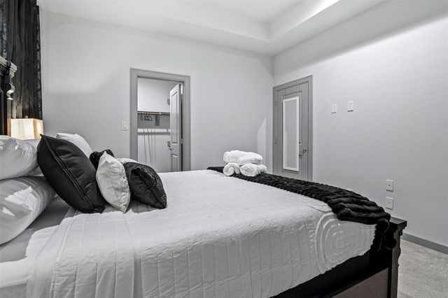 829 N Emile Street, Houston, TX 77020