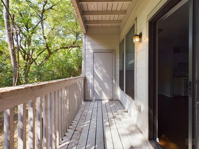 3839 Dry Creek DR 105, Austin, TX 78731