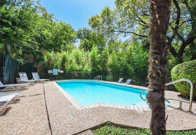3839 Dry Creek DR 105, Austin, TX 78731