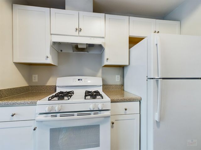 3839 Dry Creek DR 105, Austin, TX 78731