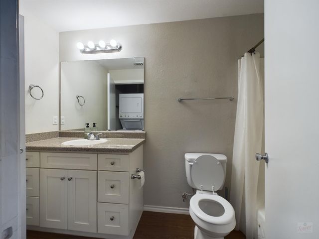 3839 Dry Creek DR 105, Austin, TX 78731