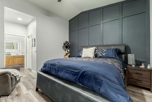 18650 N 91ST Avenue 2201, Peoria, AZ 85382