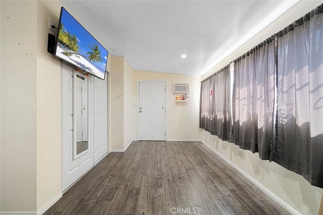 14603 S Aprilia, Compton, CA 90220