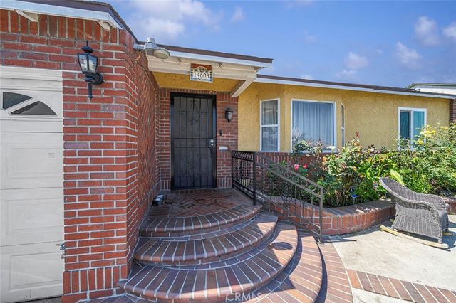 14603 S Aprilia, Compton, CA 90220