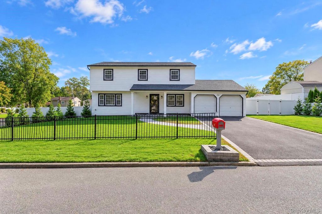 24 New Jersey Street, Dix Hills, NY 11746 — photo 3