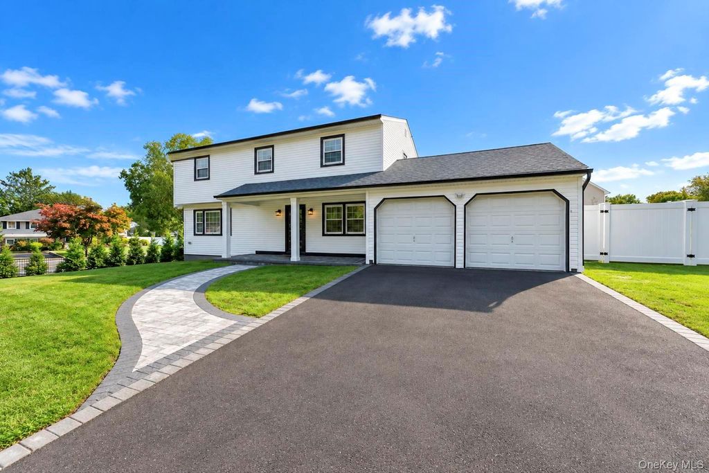 24 New Jersey Street, Dix Hills, NY 11746 — photo 4