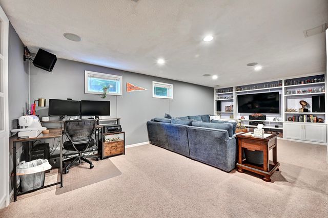 822 Crocus Lane, Taylor Mill, KY 41015