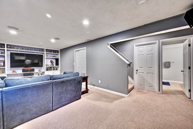822 Crocus Lane, Taylor Mill, KY 41015