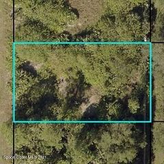 7976 104th Court, Vero Beach, FL 32967