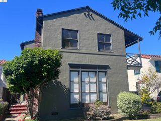 2926 Fernside Blvd, Alameda, CA 94501