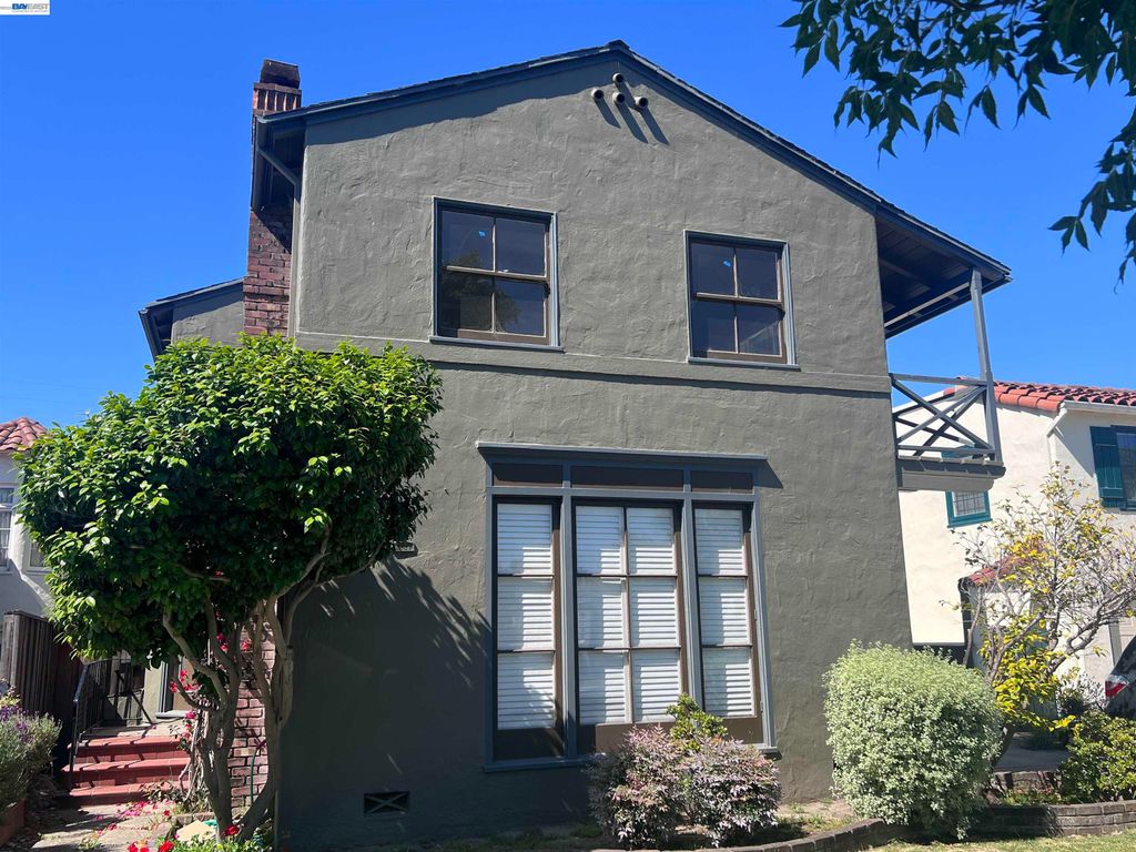 2926 Fernside Blvd, Alameda, CA 94501