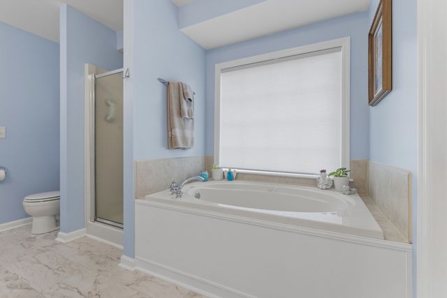 454 Campbell Hollow Rd, Bethpage, TN 37022