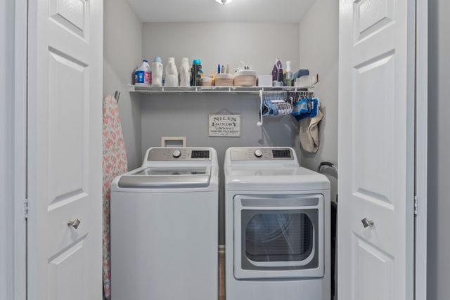 454 Campbell Hollow Rd, Bethpage, TN 37022