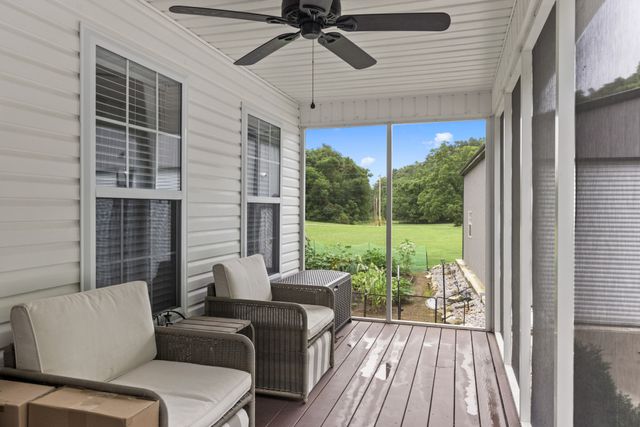 454 Campbell Hollow Rd, Bethpage, TN 37022