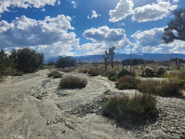 2647 Minero, Pinon Hills, CA 92372