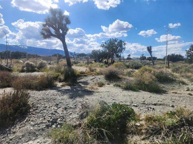 2647 Minero, Pinon Hills, CA 92372