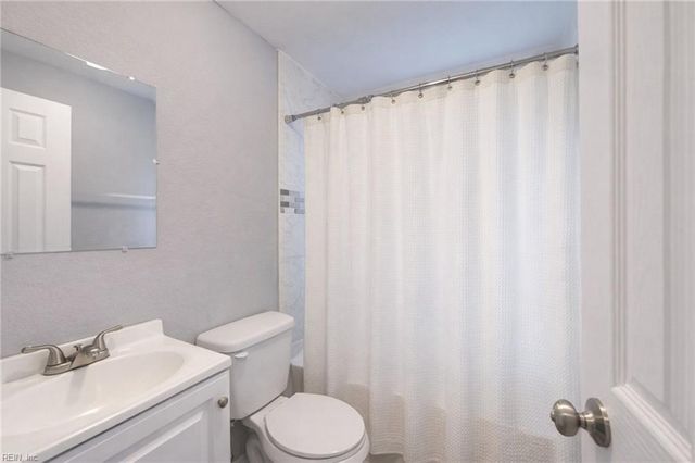 930 19th ST, Newport News, VA 23607