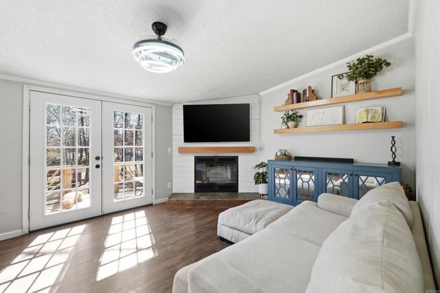 7 Serendipity, Houston, AR 72070