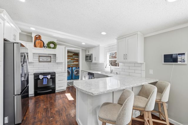 7 Serendipity, Houston, AR 72070