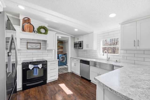 7 Serendipity, Houston, AR 72070