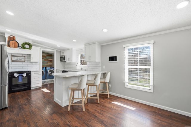 7 Serendipity, Houston, AR 72070