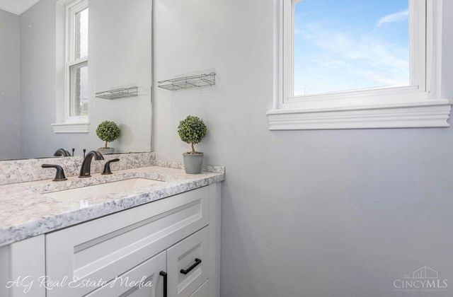 7847 Furrow Court, West Chester, OH 45069