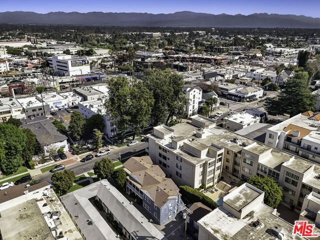 14526 Dickens Street, Sherman Oaks, CA 91403